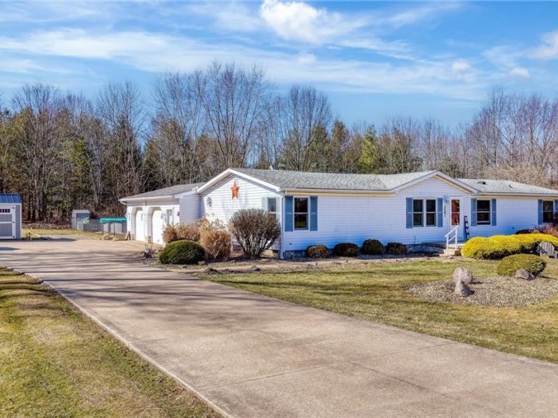 3541 Greenbriar Avenue, Alliance, OH 44601 Photo 3