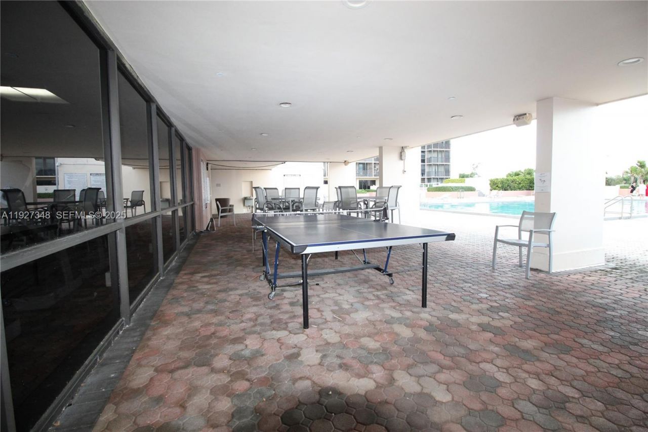 20379 W Country Club Dr, Unit 2237, Aventura, FL 33180 Photo
