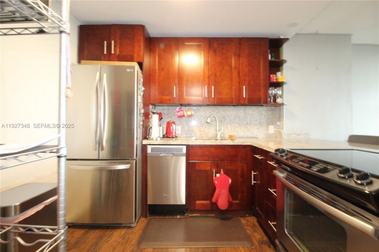 20379 W Country Club Dr, Unit 2237, Aventura, FL 33180 Photo