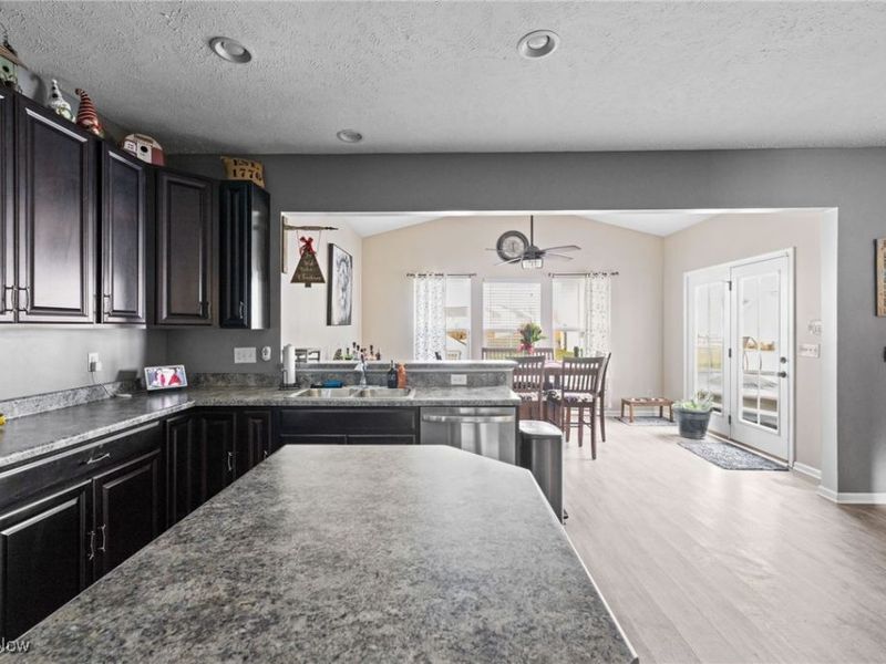 1997 Spruce Lane, Painesville, OH 44077 Photo 11