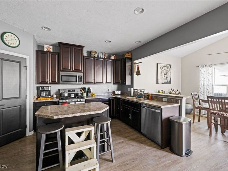 1997 Spruce Lane, Painesville, OH 44077 Photo 8