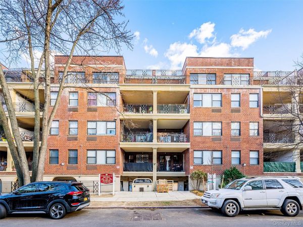 71-19 162nd Street, Unit 3D, Flushing, NY 11365