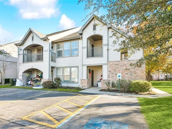 350 EMERALD FOREST Boulevard, Unit 2204, Covington, LA 70433