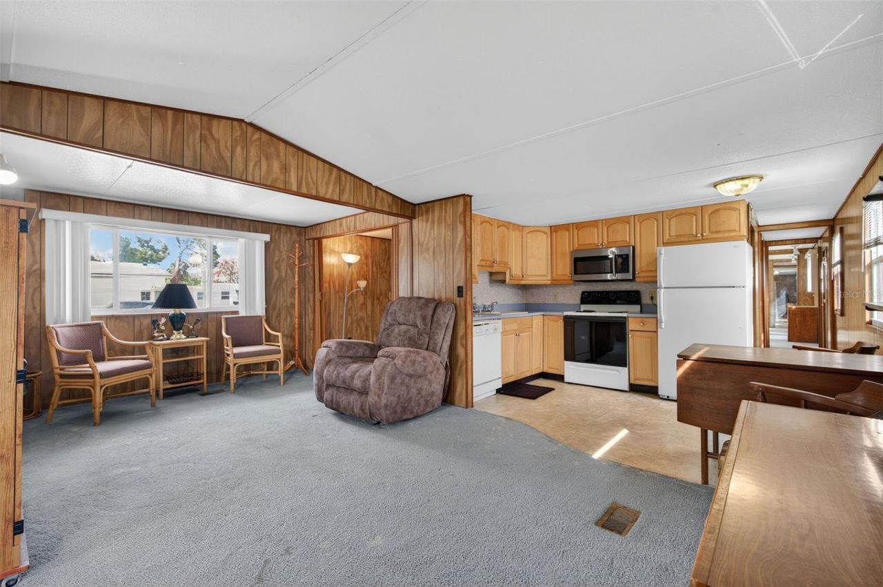 7801 34th Avenue N, Unit 80, Saint Petersburg, FL 33710 Photo