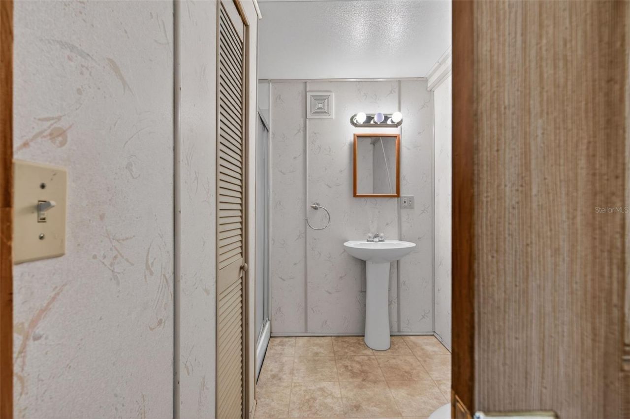 7801 34th Avenue N, Unit 80, Saint Petersburg, FL 33710 Photo