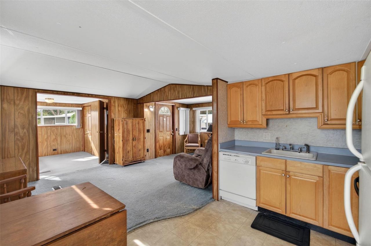 7801 34th Avenue N, Unit 80, Saint Petersburg, FL 33710 Photo