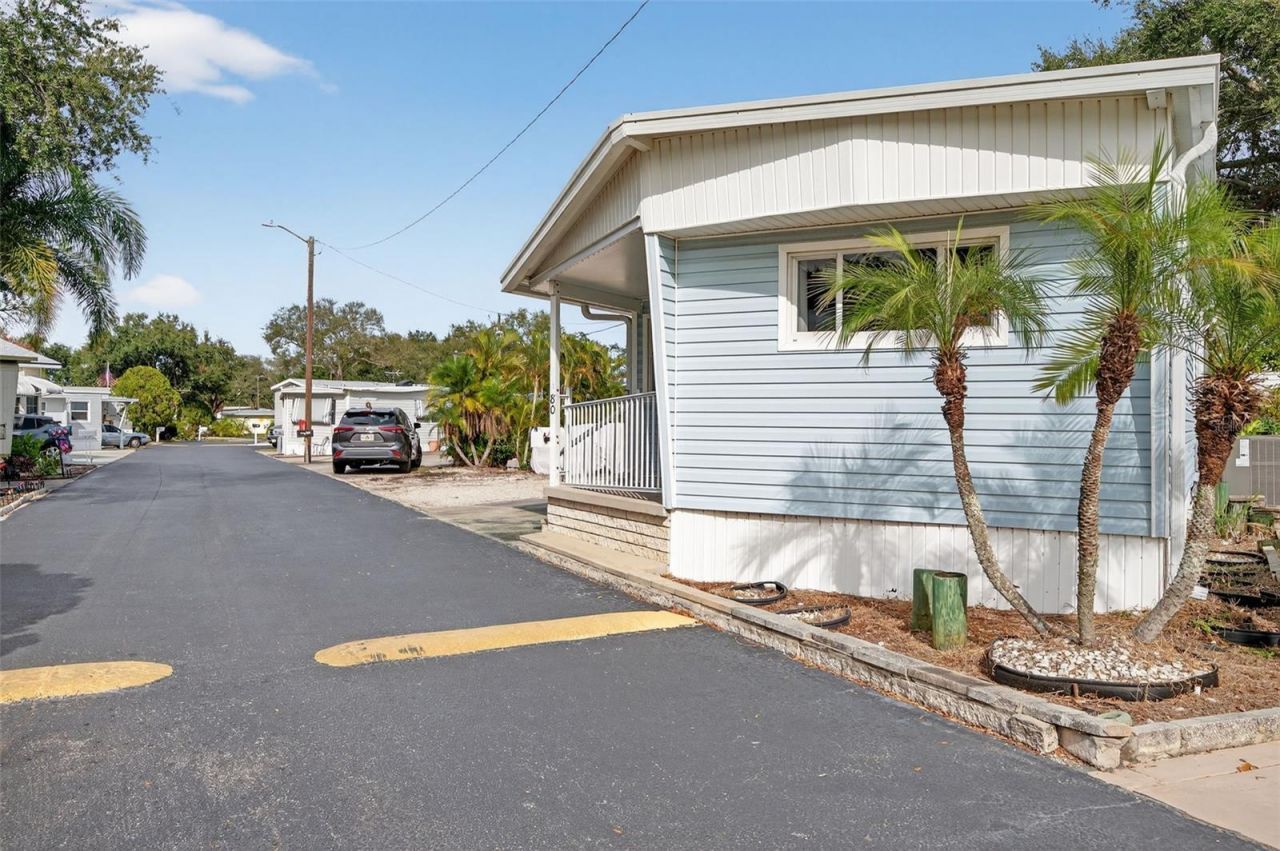 7801 34th Avenue N, Unit 80, Saint Petersburg, FL 33710 Photo