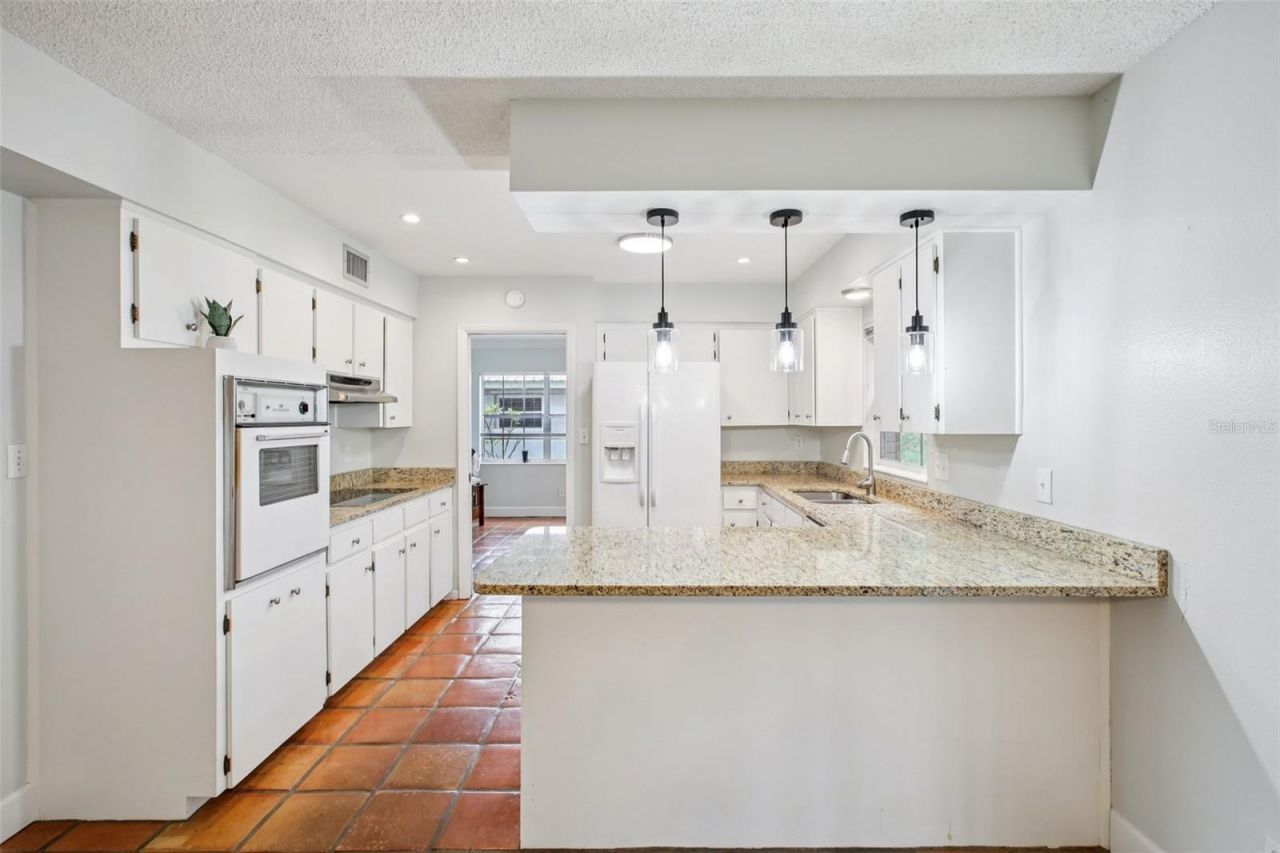 1218 Lake Ariana Boulevard, Auburndale, FL 33823 Photo