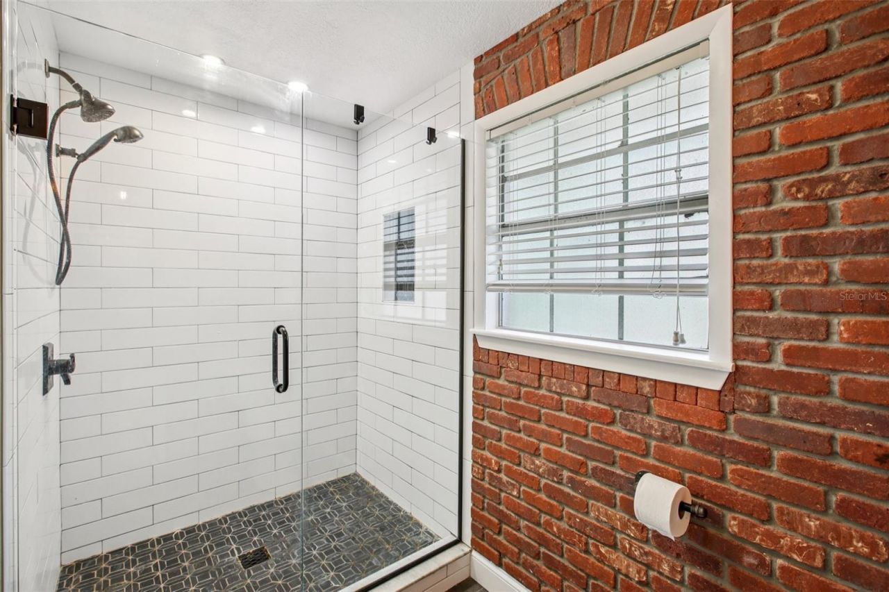 1218 Lake Ariana Boulevard, Auburndale, FL 33823 Photo