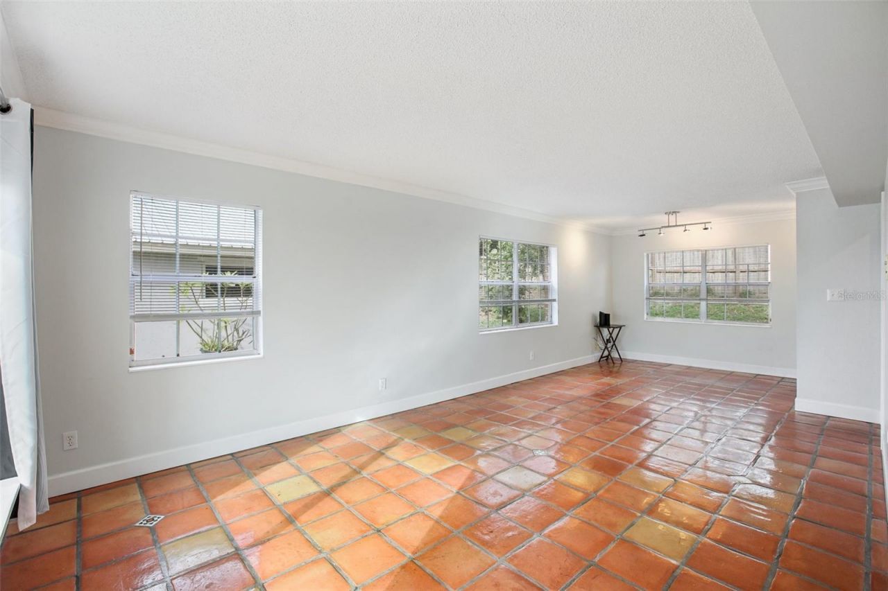 1218 Lake Ariana Boulevard, Auburndale, FL 33823 Photo