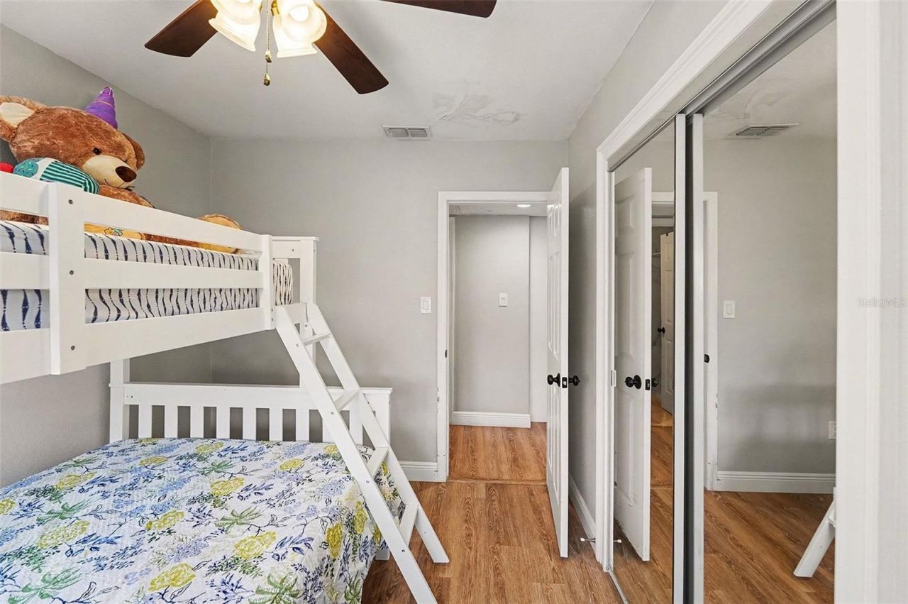 6504 N 21st Street, Tampa, FL 33610 Photo