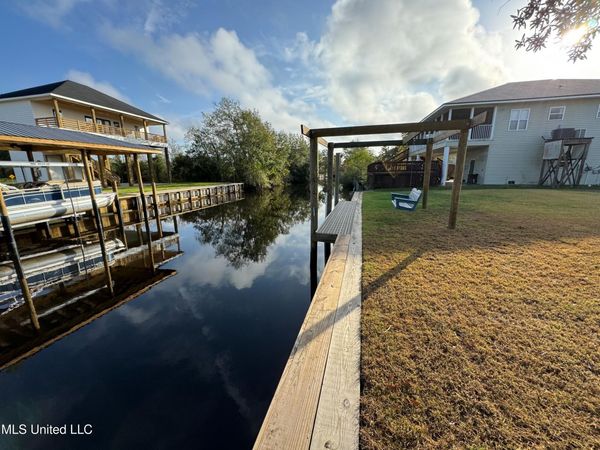 11119 Bay Cove Drive, Bay Saint Louis, MS 39520
