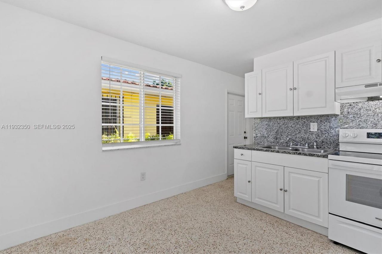 3500 SW 26th St, Unit A, Miami, FL 33133 Photo