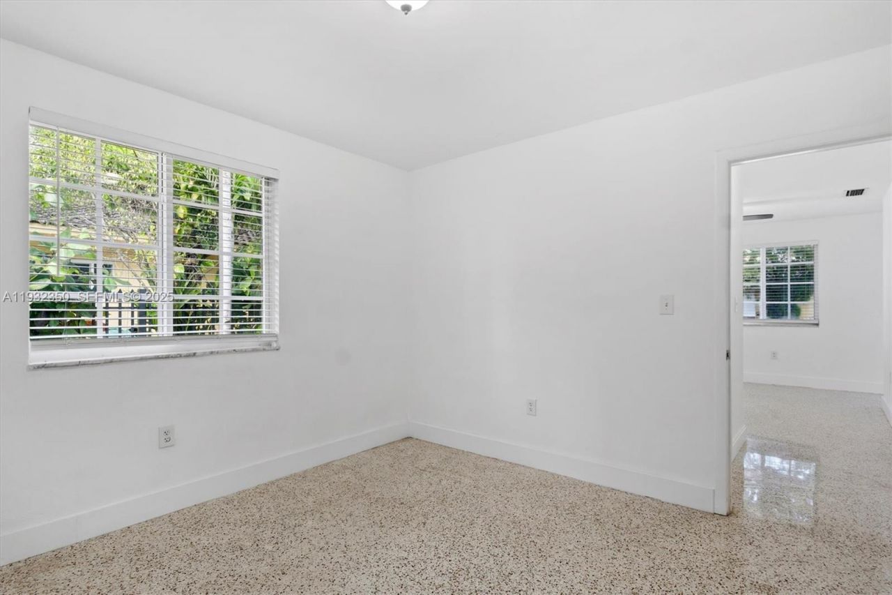 3500 SW 26th St, Unit A, Miami, FL 33133 Photo