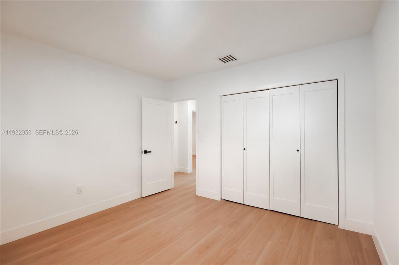 7700 SW 168th Ter, Palmetto Bay, FL 33157 Photo