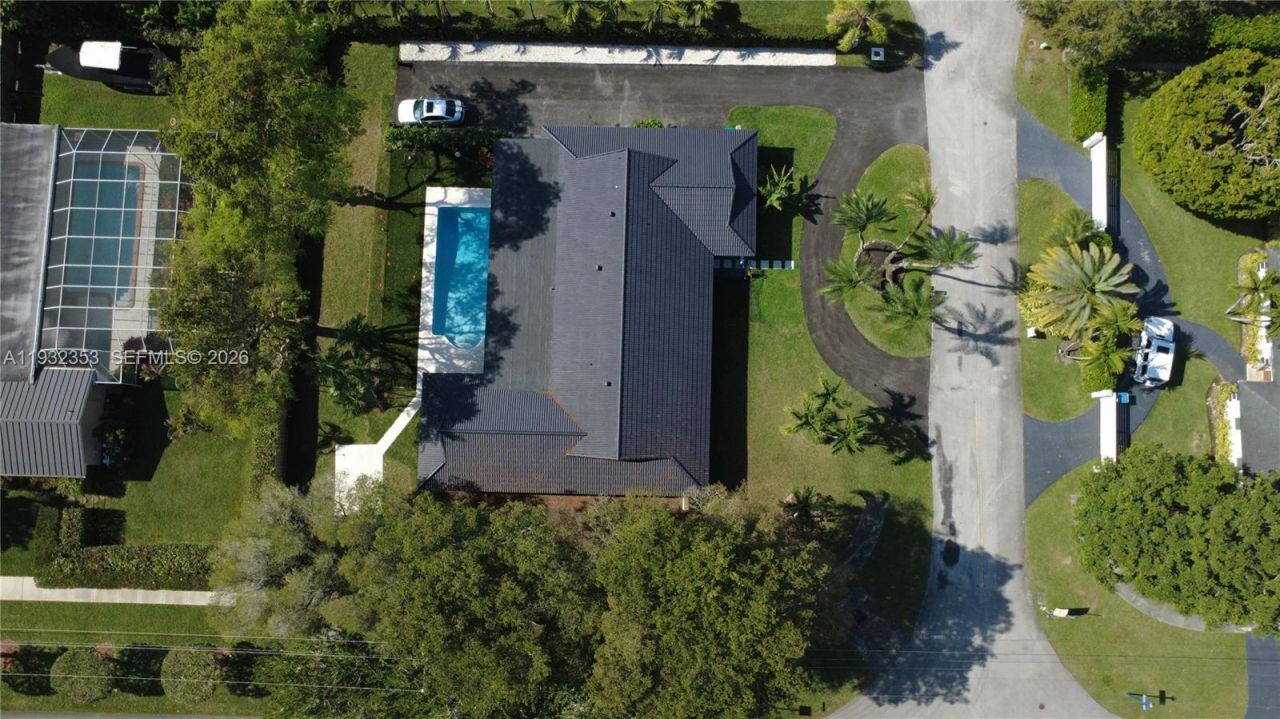 7700 SW 168th Ter, Palmetto Bay, FL 33157 Photo