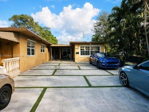 14405 NE 5th Ave, Unit B, Miami, FL 33161