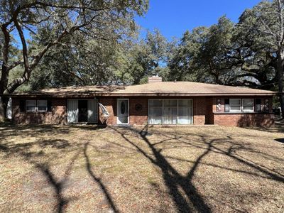 111 Newington Road, Summerville, SC 29485