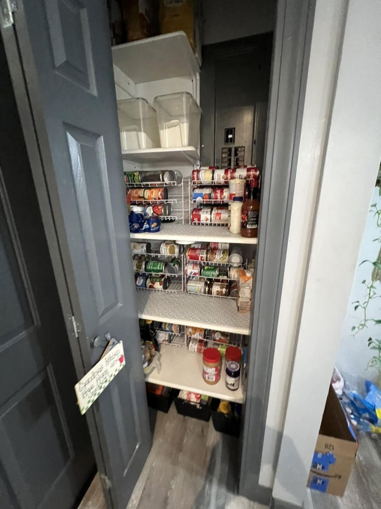 111 Newington Road Photo 14