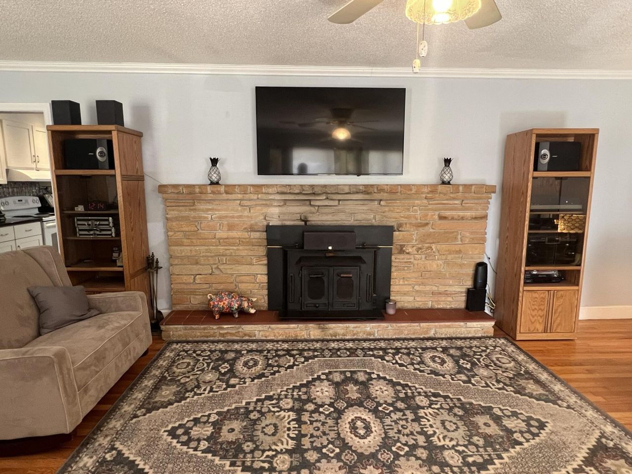 111 Newington Road Photo 15