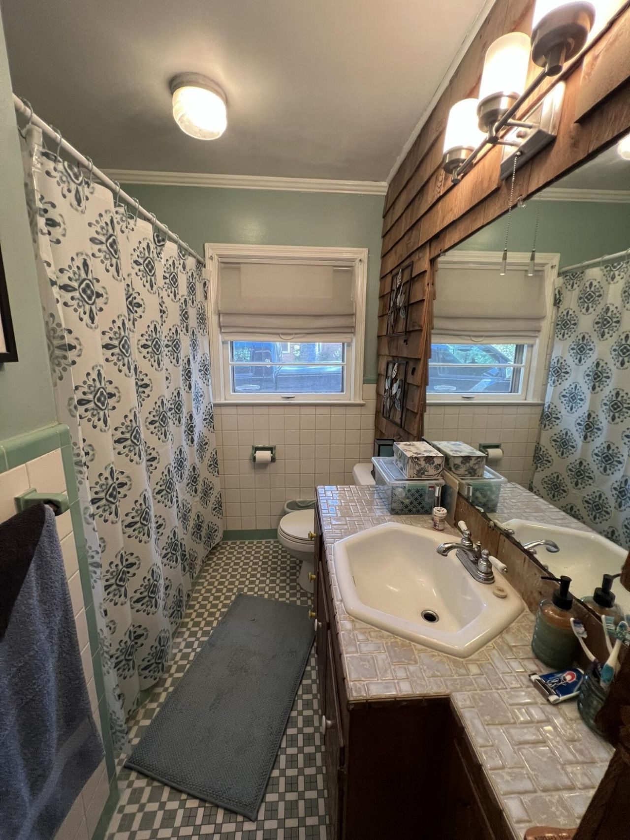 111 Newington Road Photo 28