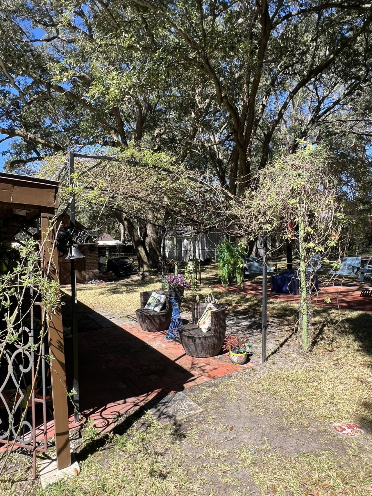 111 Newington Road Photo 47