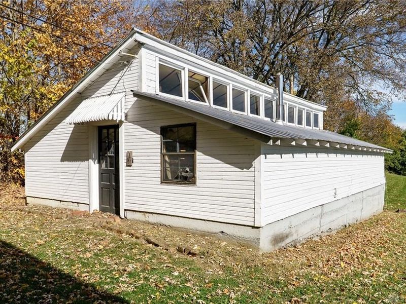 8308 Cedar Hill Road, Waynesville, OH 45068 Photo 38