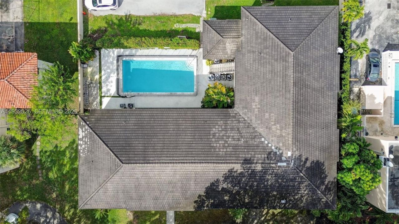 1239 Mariposa Ave, Unit 2, Coral Gables, FL 33146 Photo