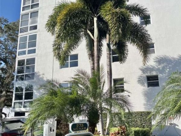 275 Date Palm Road, Unit 704, Vero Beach, FL 32963