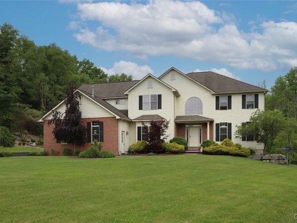 7987 Blarney Stone Way, Manlius, NY 13104