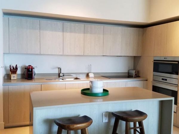 4111 S Ocean Dr, Unit MPH09, Hollywood, FL 33019