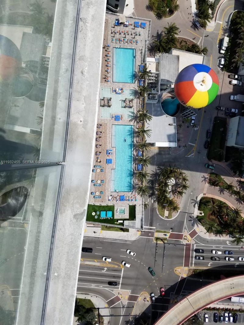 4111 S Ocean Dr, Unit MPH09, Hollywood, FL 33019 Photo