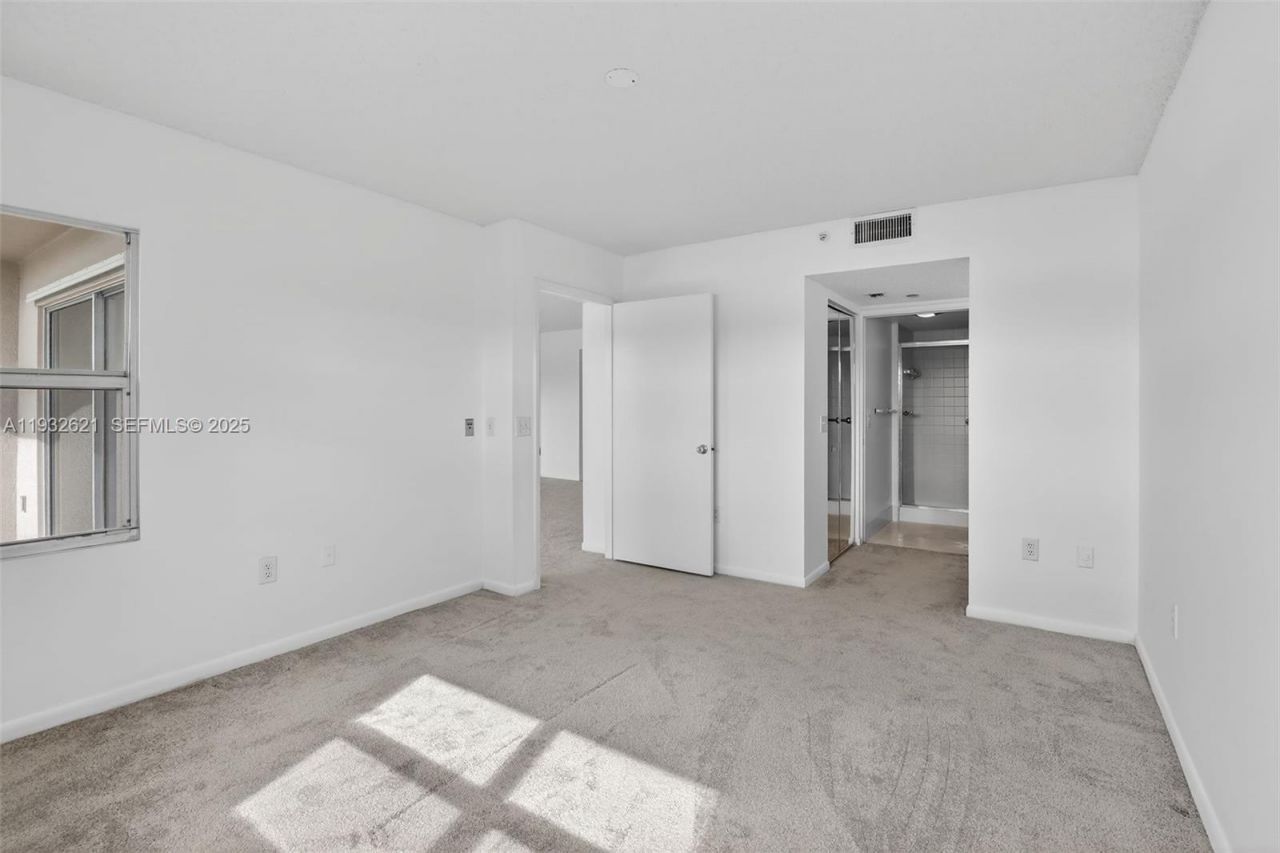 13800 SW 5th Ct, Unit 204M, Pembroke Pines, FL 33027 Photo