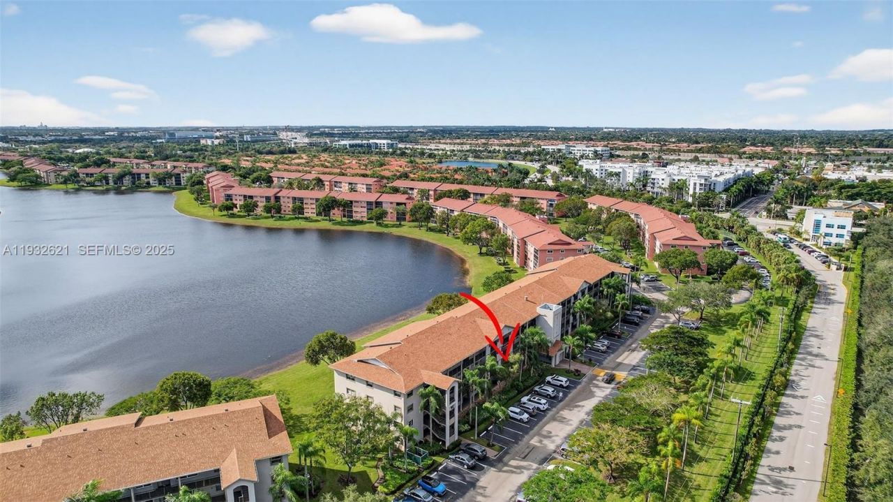 13800 SW 5th Ct, Unit 204M, Pembroke Pines, FL 33027 Photo