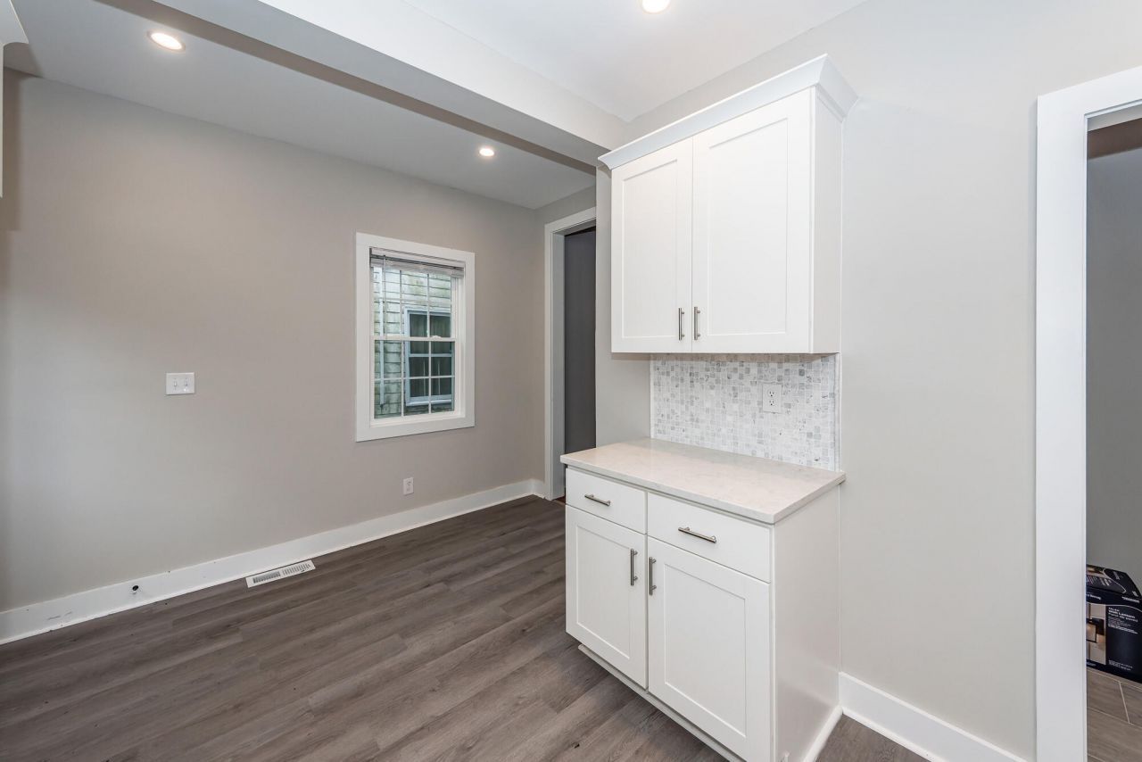 108 America Street Photo 14