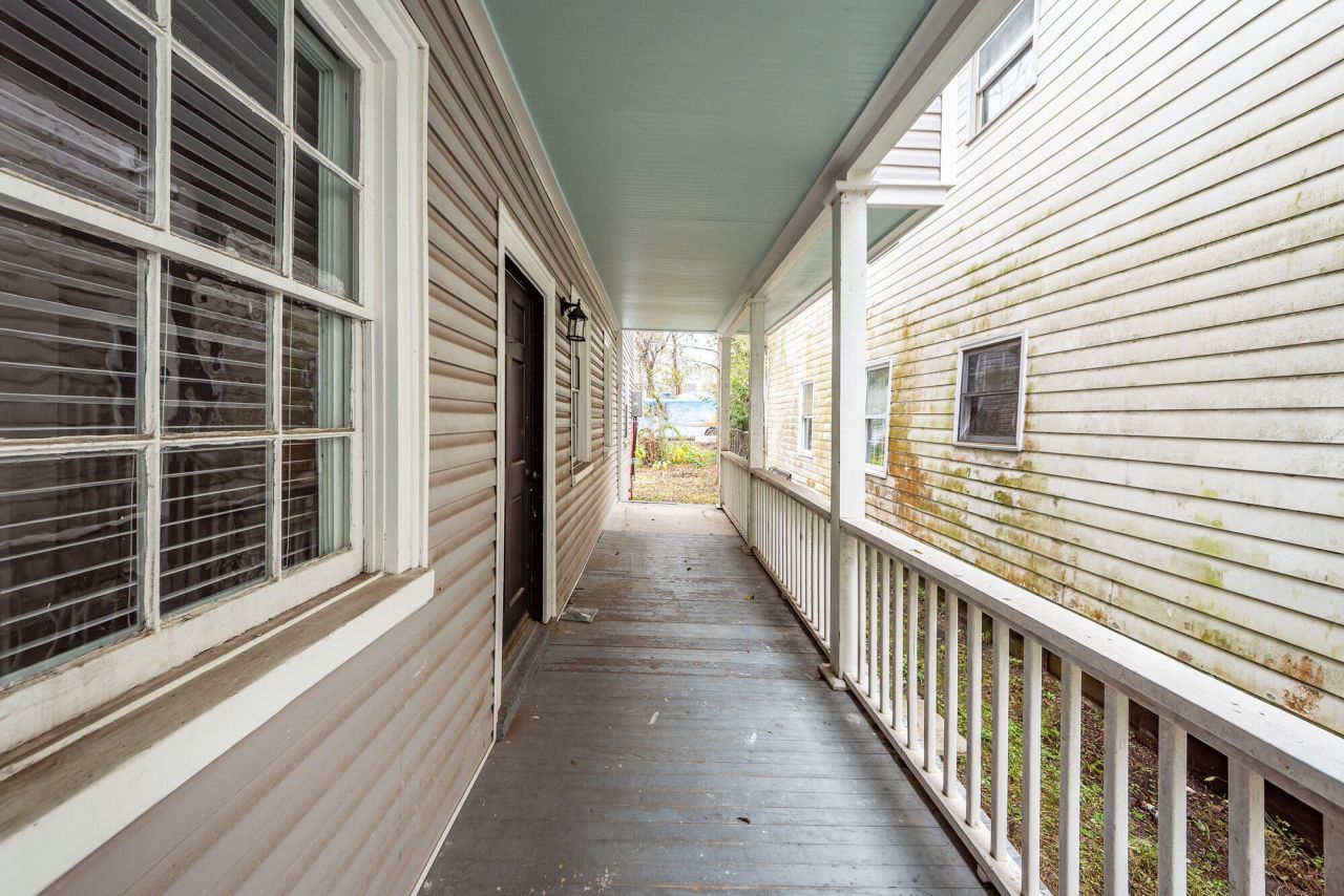 108 America Street Photo 38