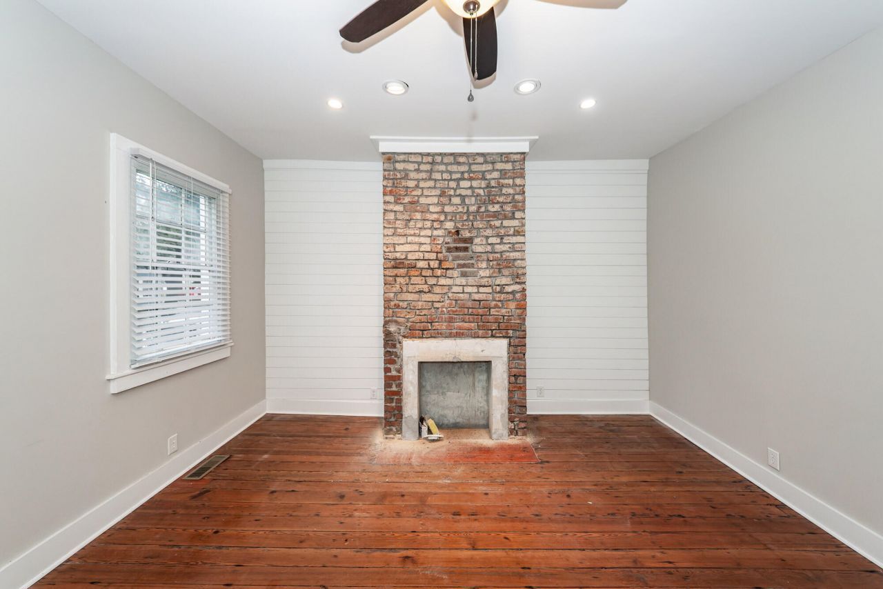 108 America Street Photo 4