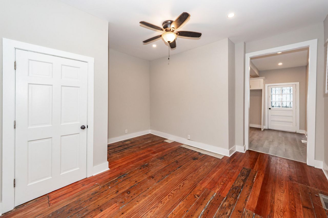 108 America Street Photo 7