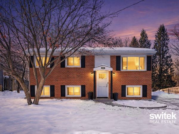 220 Stadium Drive, Middleville, MI 49333