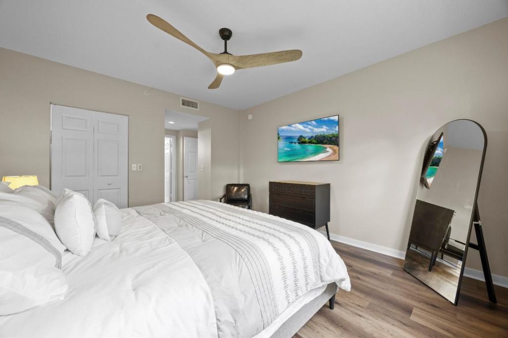 11790 Saint Andrews Place, Unit 202, Wellington, FL 33414 Photo