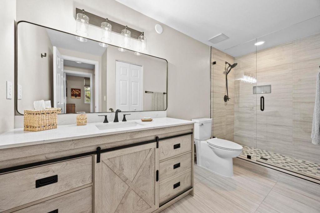 11790 Saint Andrews Place, Unit 202, Wellington, FL 33414 Photo