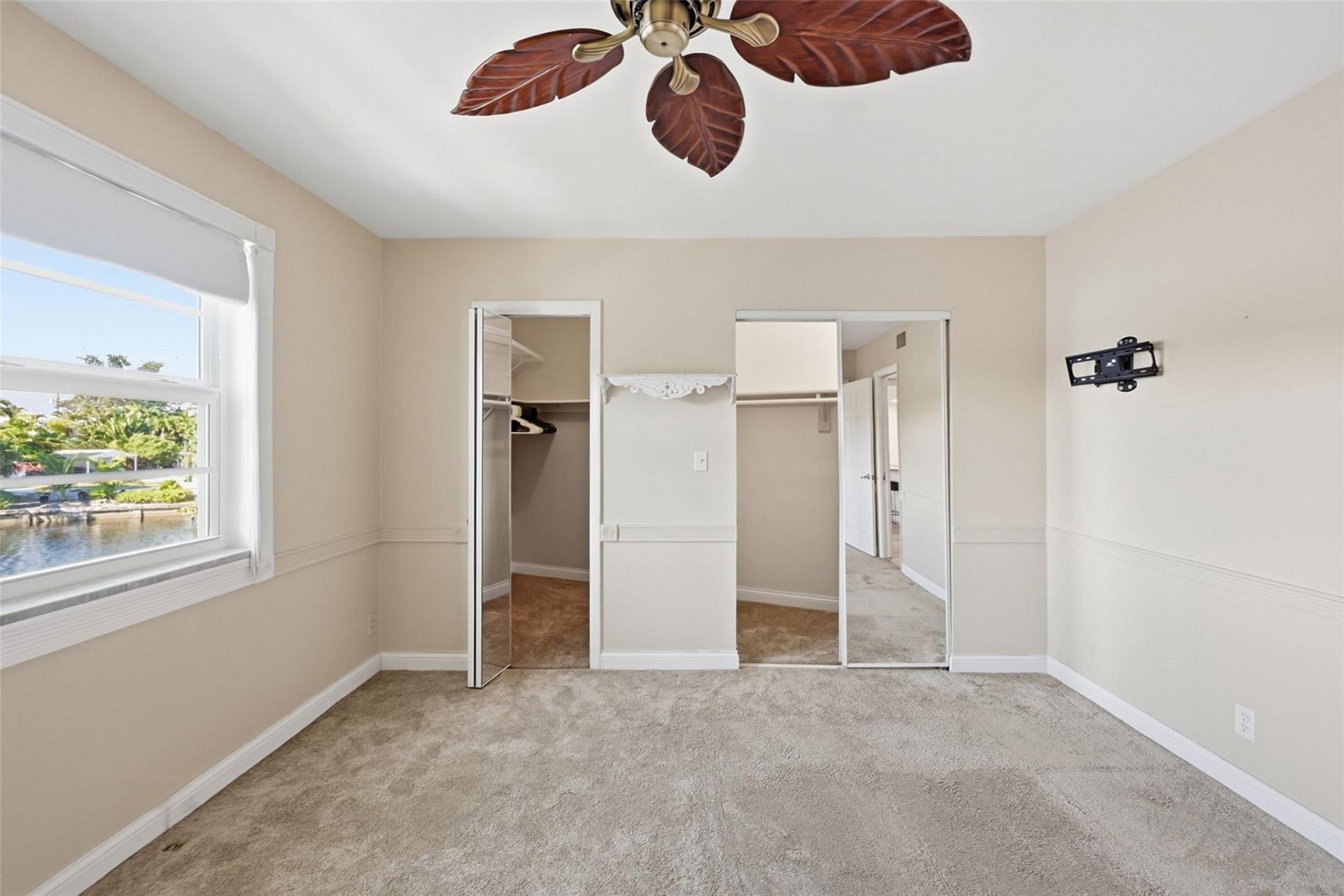 801 NE 18th Court, Unit 202, Fort Lauderdale, FL 33305 Photo