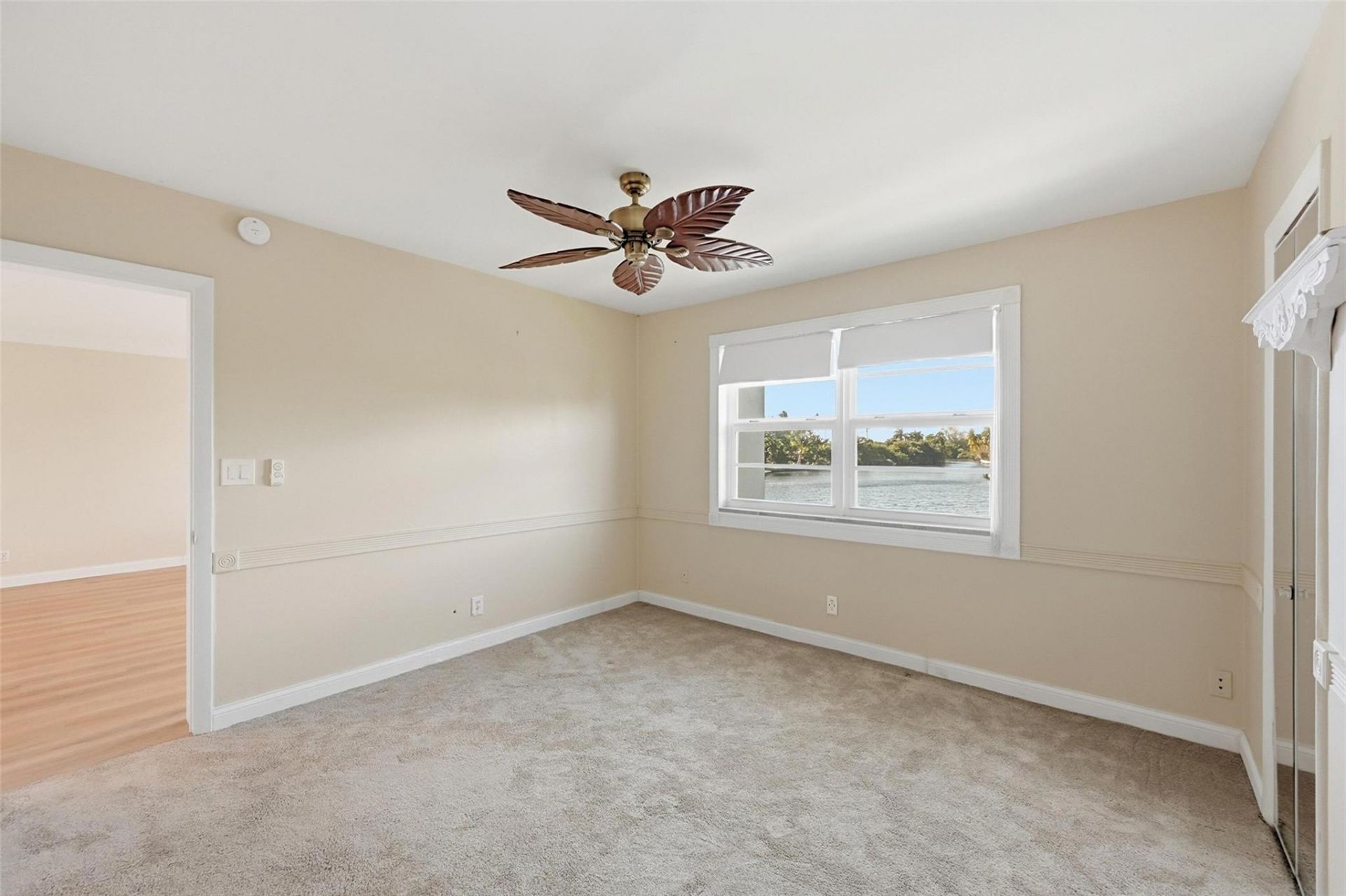 801 NE 18th Court, Unit 202, Fort Lauderdale, FL 33305 Photo