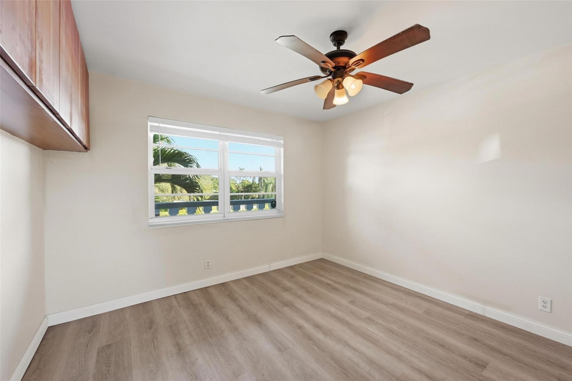 801 NE 18th Court, Unit 202, Fort Lauderdale, FL 33305 Photo