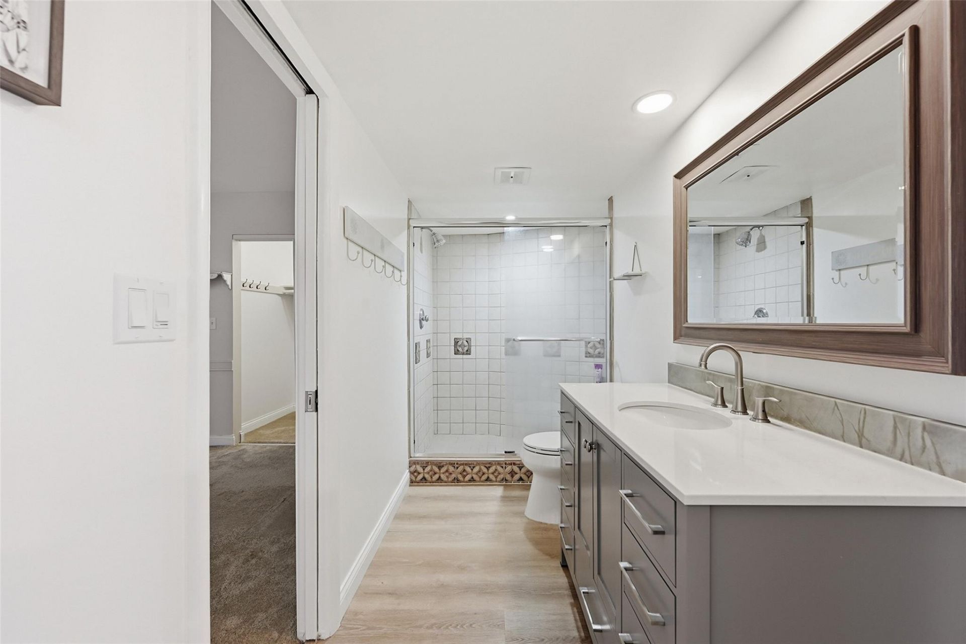 801 NE 18th Court, Unit 202, Fort Lauderdale, FL 33305 Photo