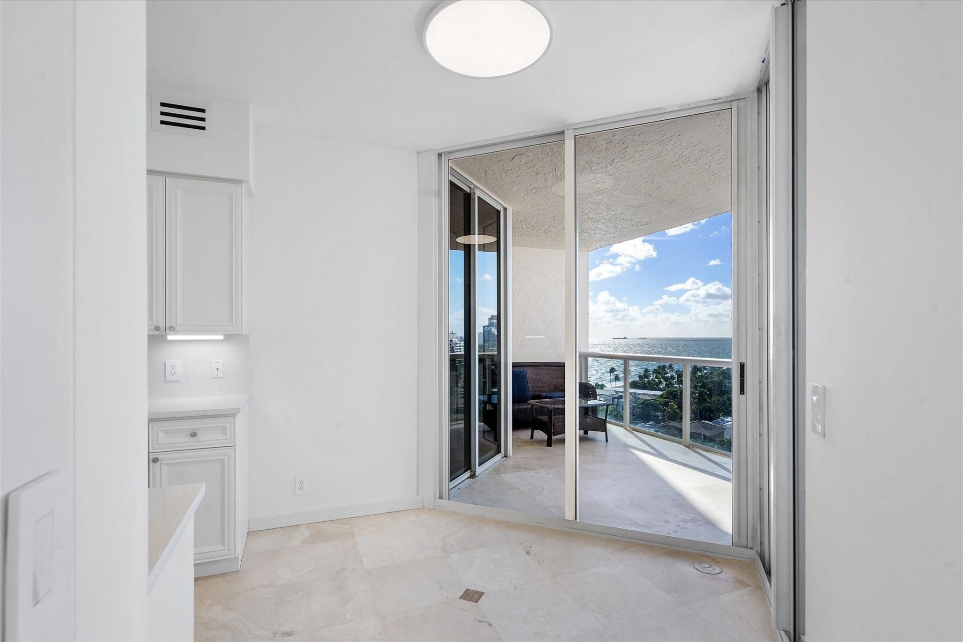 3100 N Ocean Boulevard, Unit 1206, Fort Lauderdale, FL 33308 Photo