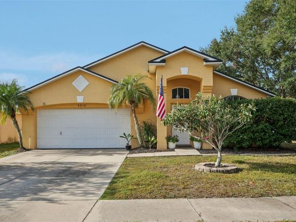 8816 SEA ISLAND WAY, TAMPA, FL 33635