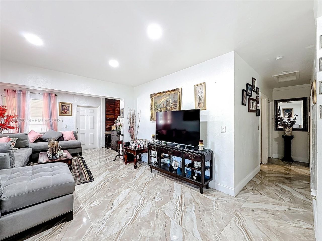 1860 NW 127th St, Miami, FL 33167 Photo