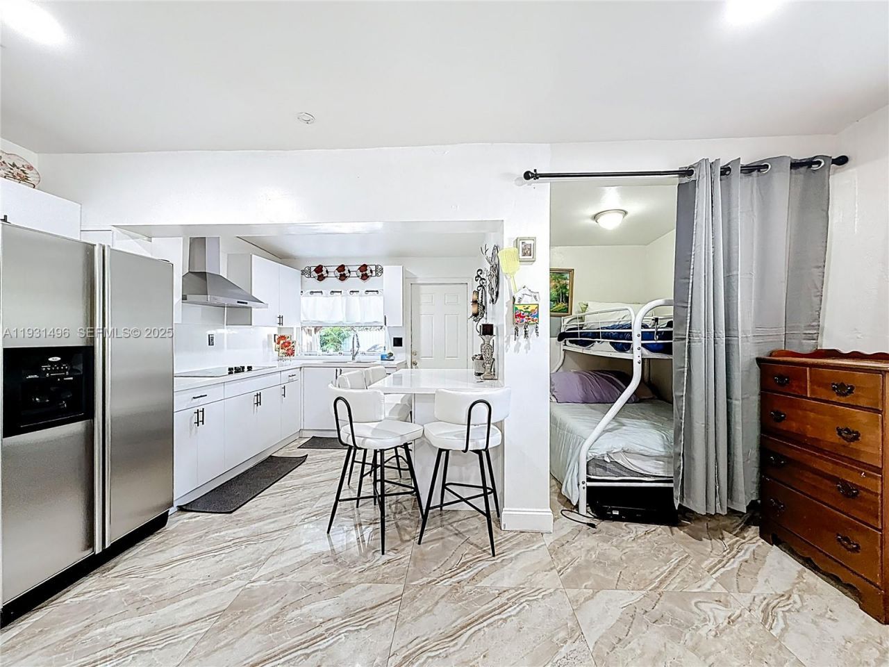 1860 NW 127th St, Miami, FL 33167 Photo