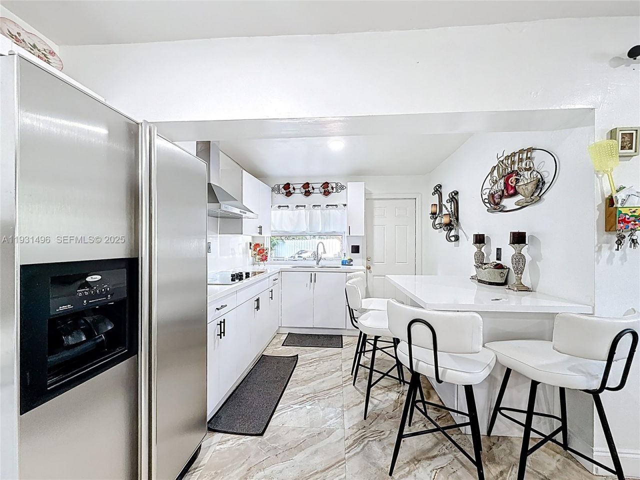 1860 NW 127th St, Miami, FL 33167 Photo